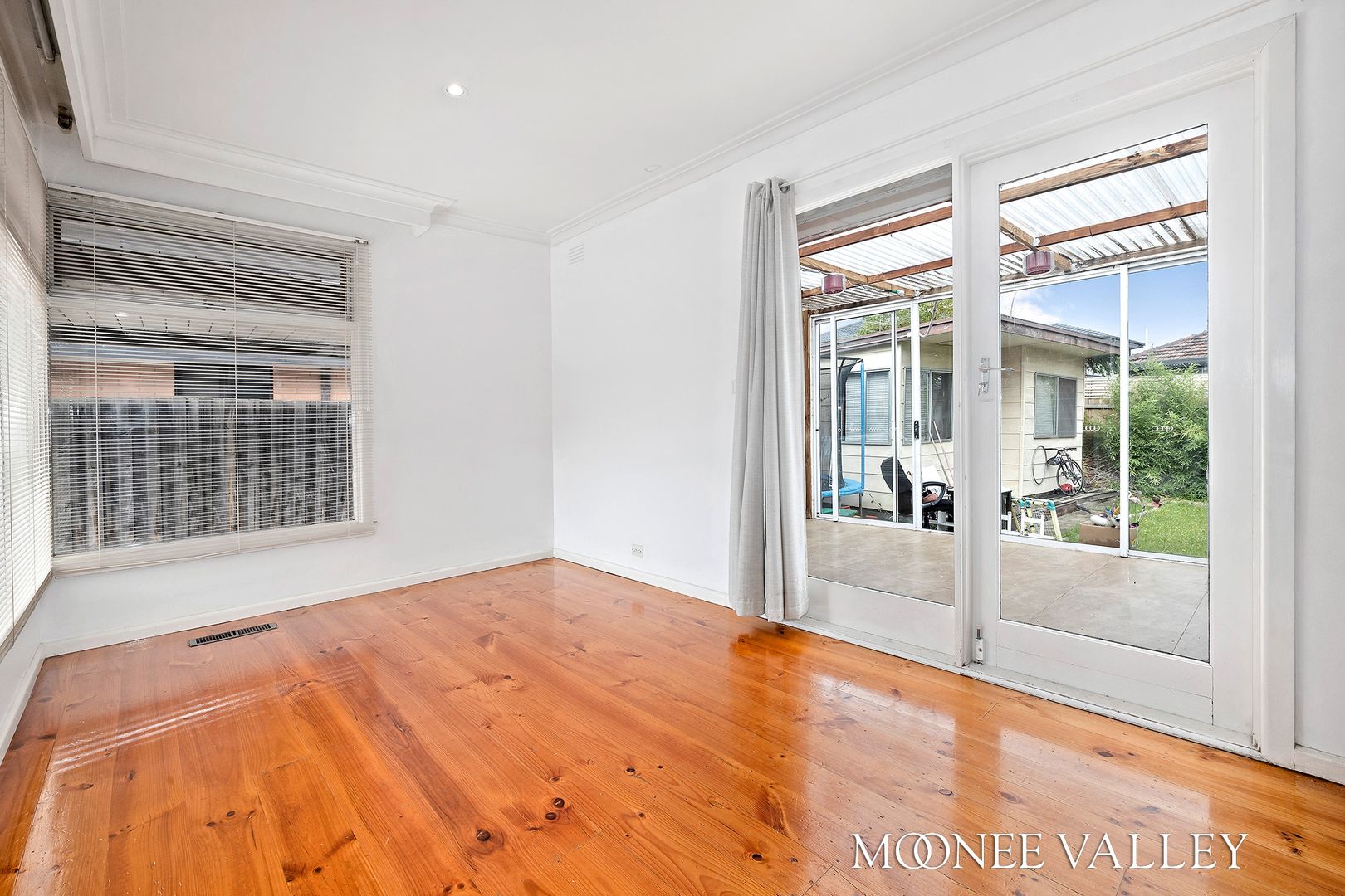 Property view 4