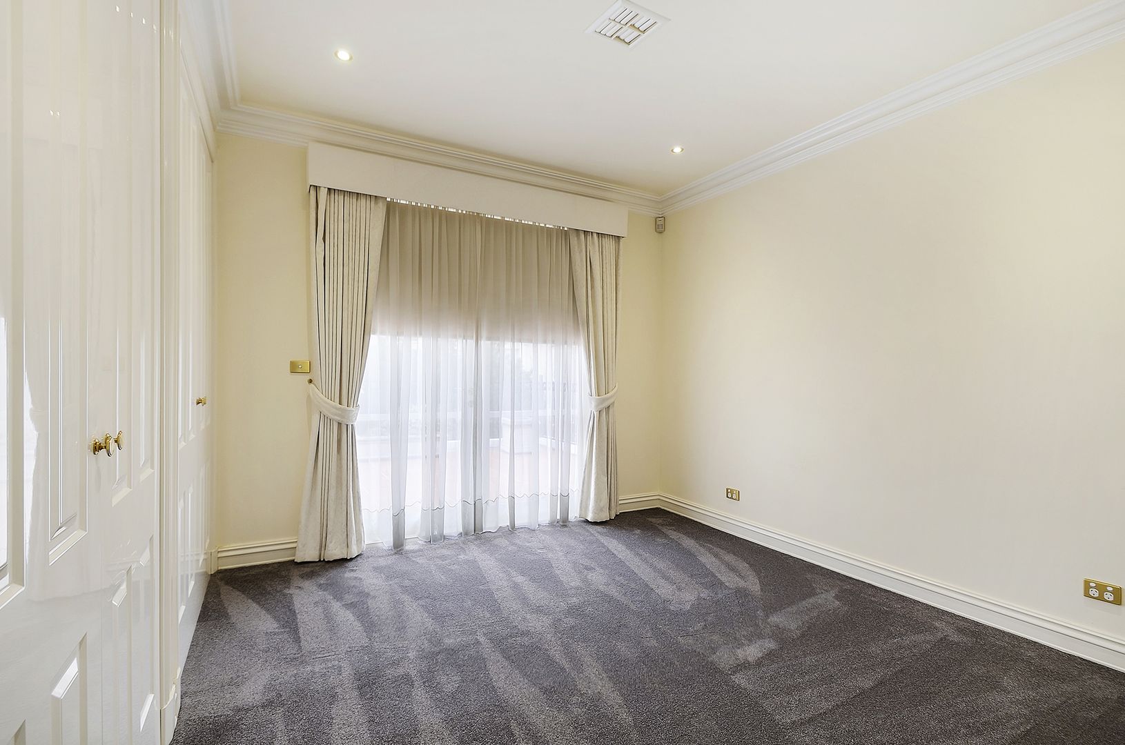 Property view 4